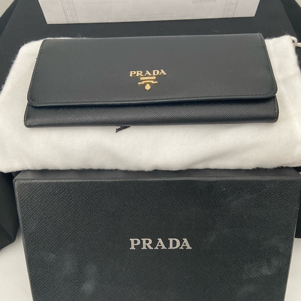 Prada Large Saffiano Leather Wallet FULL inclusion